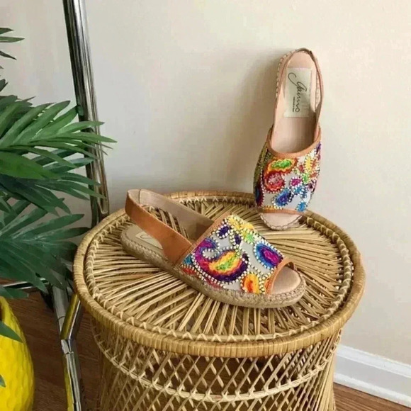 Gaimo Multicolor Embroidered Espadrille Sandals 39 - Picture 3 of 5